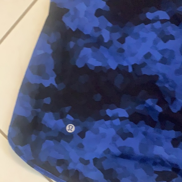 Lululemon racerback tank, delicate design down the back with reflective strip. - Picture 3 of 4